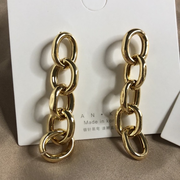 Chain earrings - Picture 2 of 3